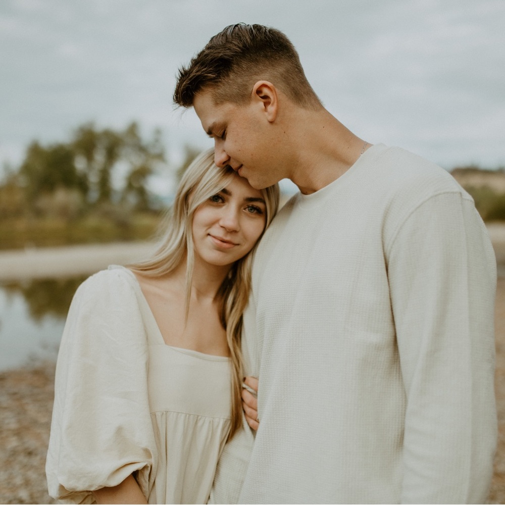 Meet your Posher, Esther